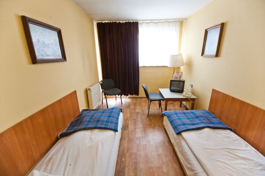 Ekonomiczne noclegi w Gliwicach - tani hostel Gliwice